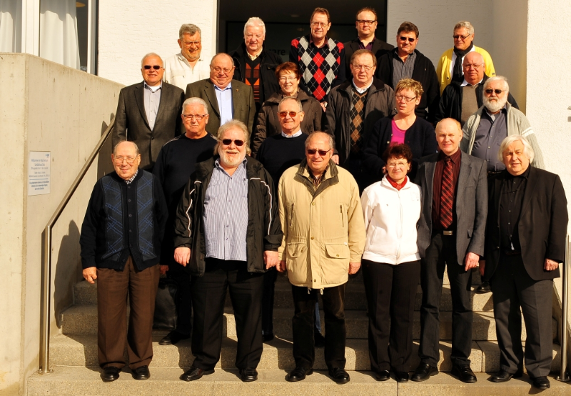 Gruppenfoto bei Mitgliederversammlung des LVBW in Gerlingen im Februar 2011