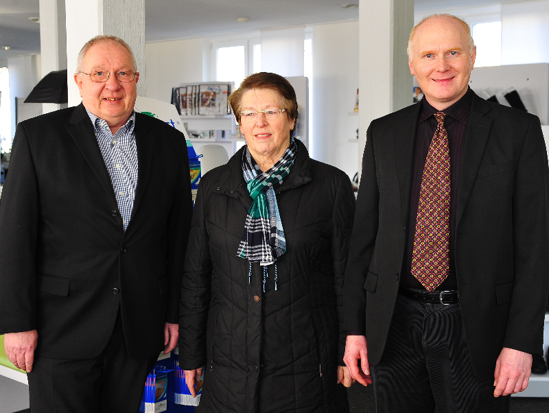 Der Vorstand des LVBW, der bei der Mitgliederversammlung im März 2013, durch Wiederwahl im Amt bestätigt wurde. v.l.n.r: Peter Bogner, Erika Jungbauer, Ulrich Obergfell